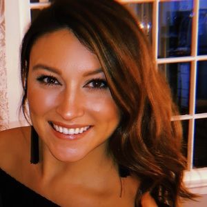 Meet your Posher, Brenna